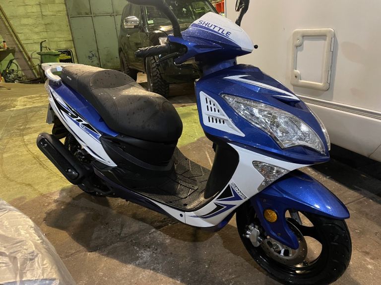 Sinnis, Shuttle 125. Only 69 miles. 