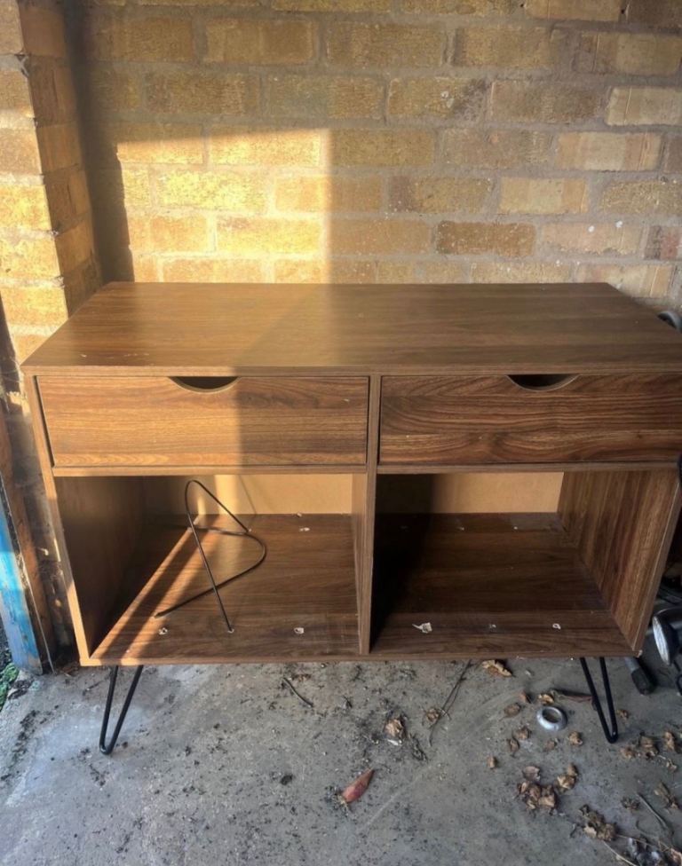 Record stand 
