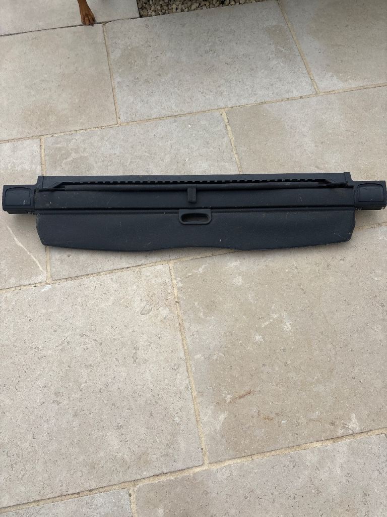 BMW 3 series estate dog guard & privacy cover 