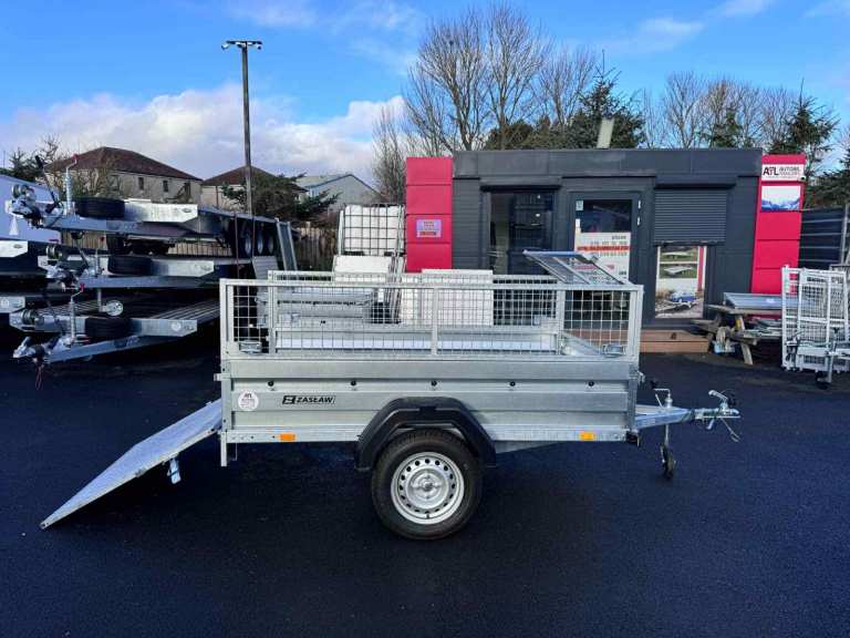 BRAND NEW ZASLAW 7FT X 4FT SINGLE AXLE TRAILER WITH 40CM MESH AND RAMP 750KG