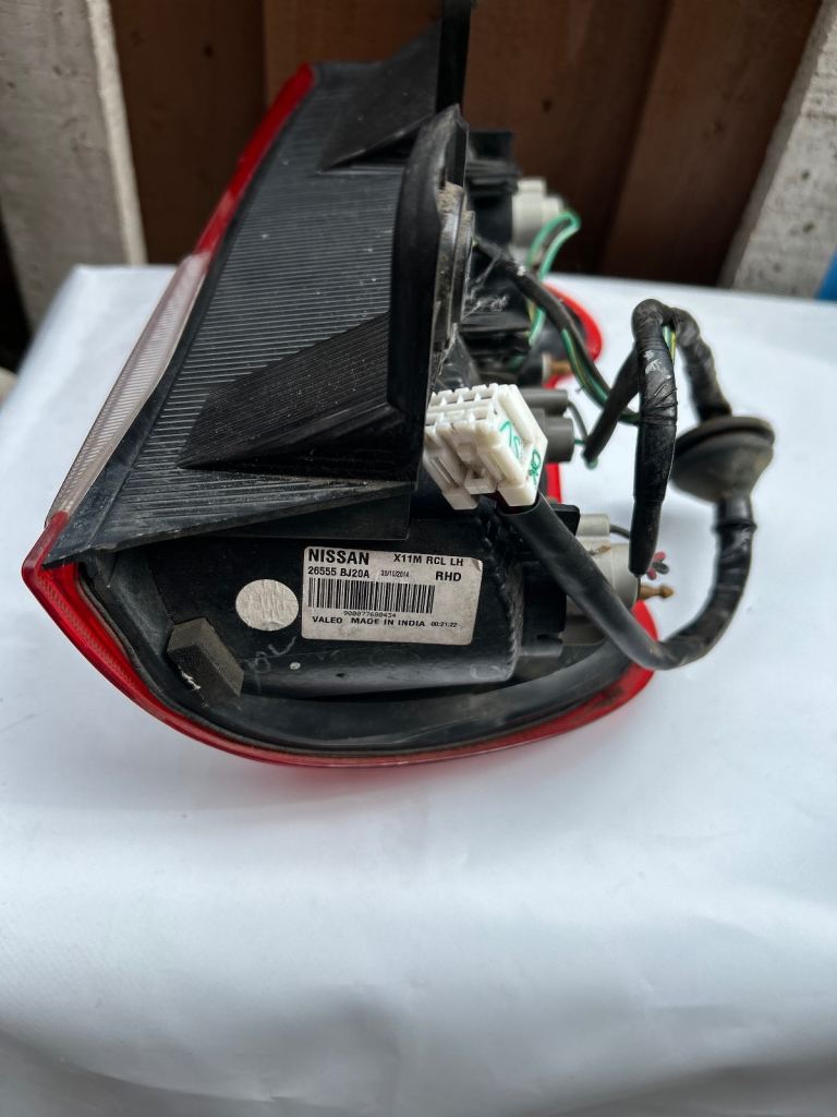 Nissan nv200 rear lights/lamps