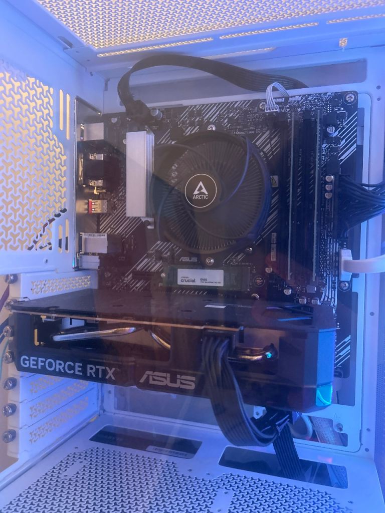 AWD-IT 3D Glass Ryzen 5 5500 NVIDIA GeForce RTX 5060 8GB White Gaming ...