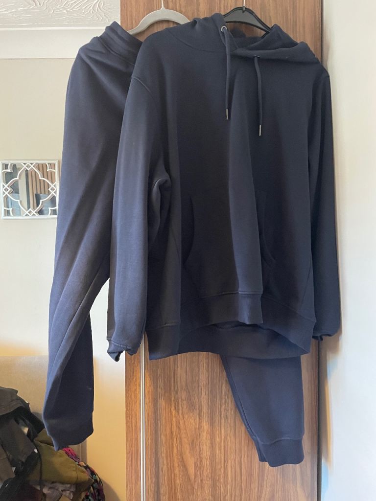Brand new next Navy Blue Hoodie and Joggers Tracksuit – As Good As New