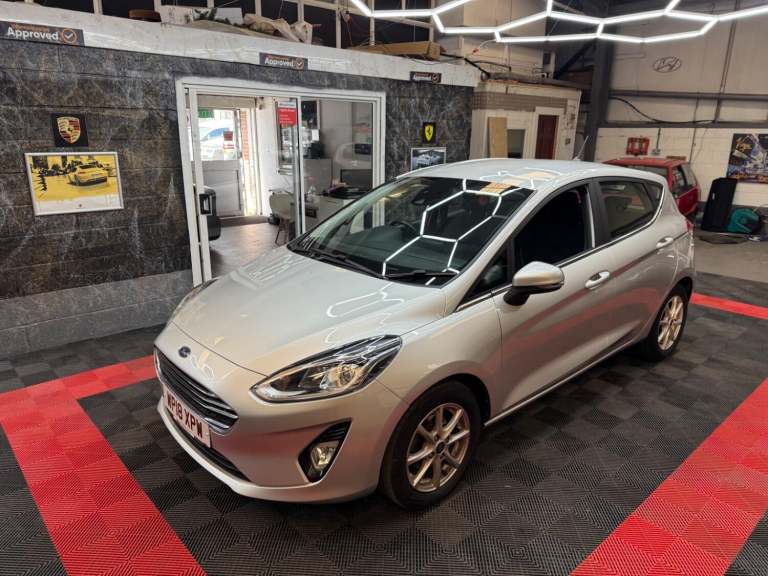 FORD FIESTA 1.0 T EcoBoost Zetec 2018