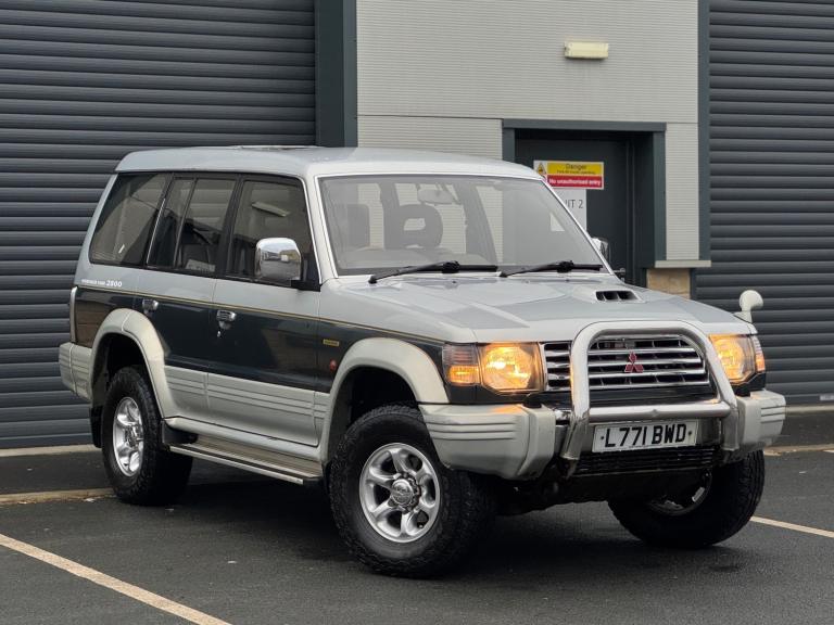 2006 Mitsubishi Pajero Exceed  DIESEL Manual