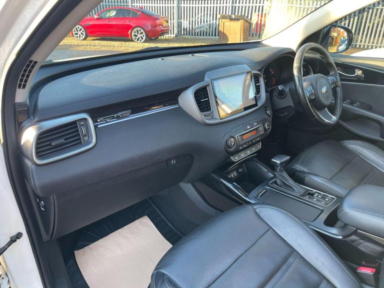 2016 Kia Sorento 2.2 CRDi KX-4 Auto AWD Euro 6 5dr ESTATE Diesel Automatic