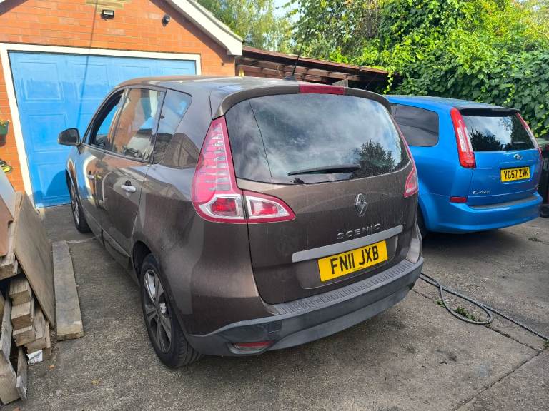 Renault, SCENIC, MPV, 2011, Manual, 1598 (cc), 5 doors