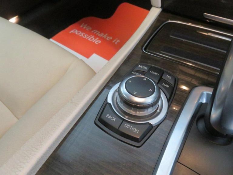BMW 7 SERIES 3.0 730d SE Saloon Black Auto Diesel 2013