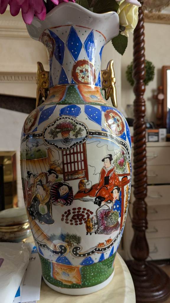  BIG VASE FOR SALE 