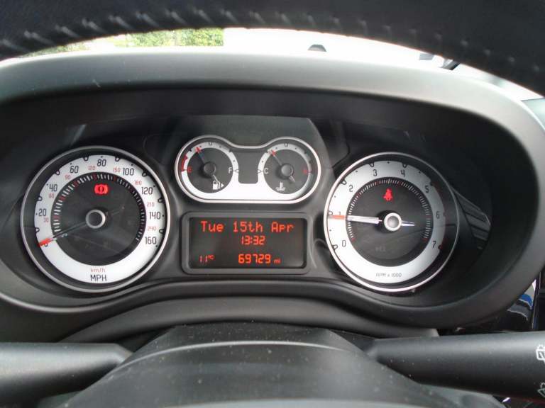 FIAT 500L 1.6 500l Trekking My15 1.6 Multijet 120hp Trekking 2016