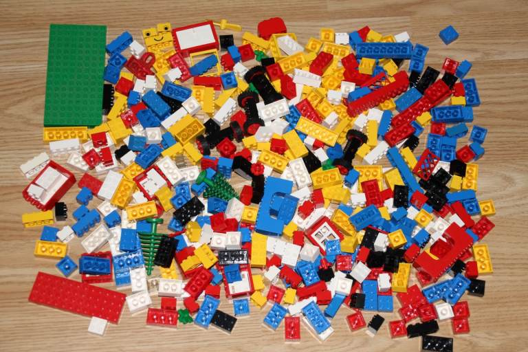 Lego Basic 1637 Bucket of Bricks