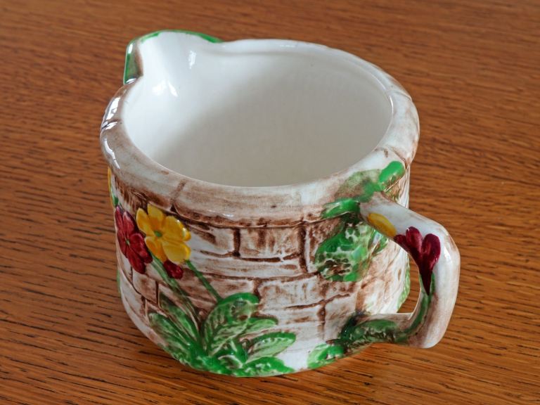 Falcon Ware Wishing Well Jug 1930s - EXCELLENT Condition 