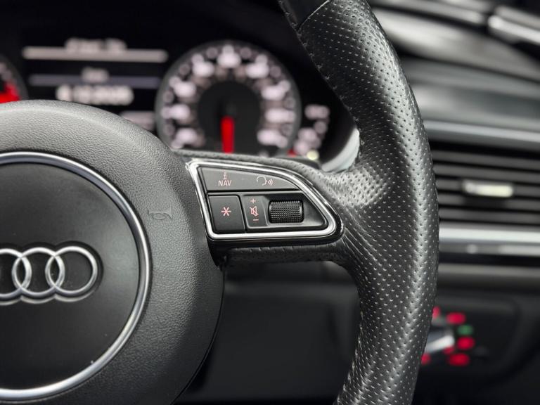 2013 Audi A6 3.0 TDI Quattro Black Edition 5dr S Tronic ESTATE DIESEL Automatic