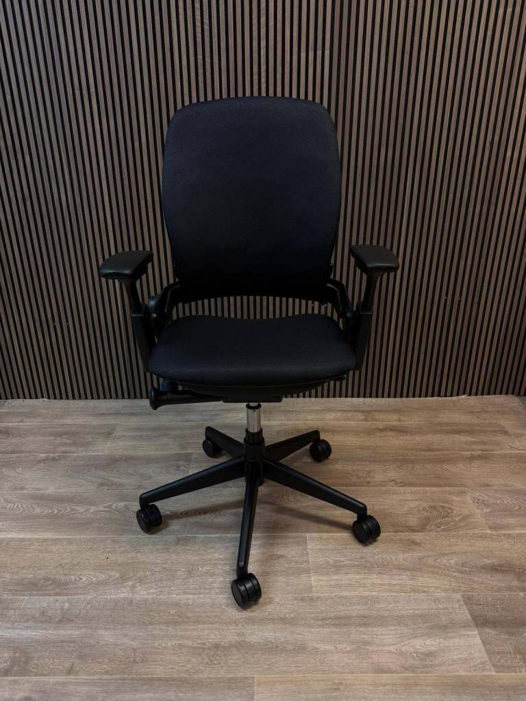 Refurbished Steelcase Leap V2 Black