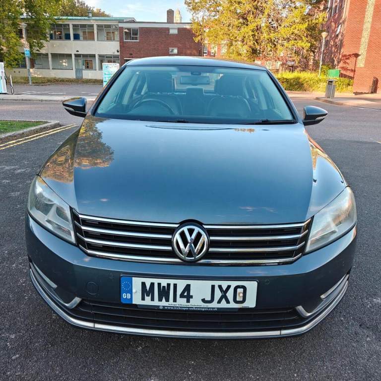 Volkswagen, PASSAT, Saloon, 2014, Manual, 1968 (cc), 4 doors