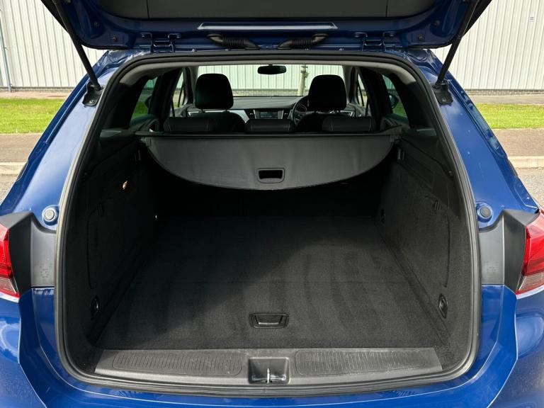 2019 69 VAUXHALL ASTRA TECHLINE NAV 1.6 CDTI TURBO DIESEL ESTATE * 