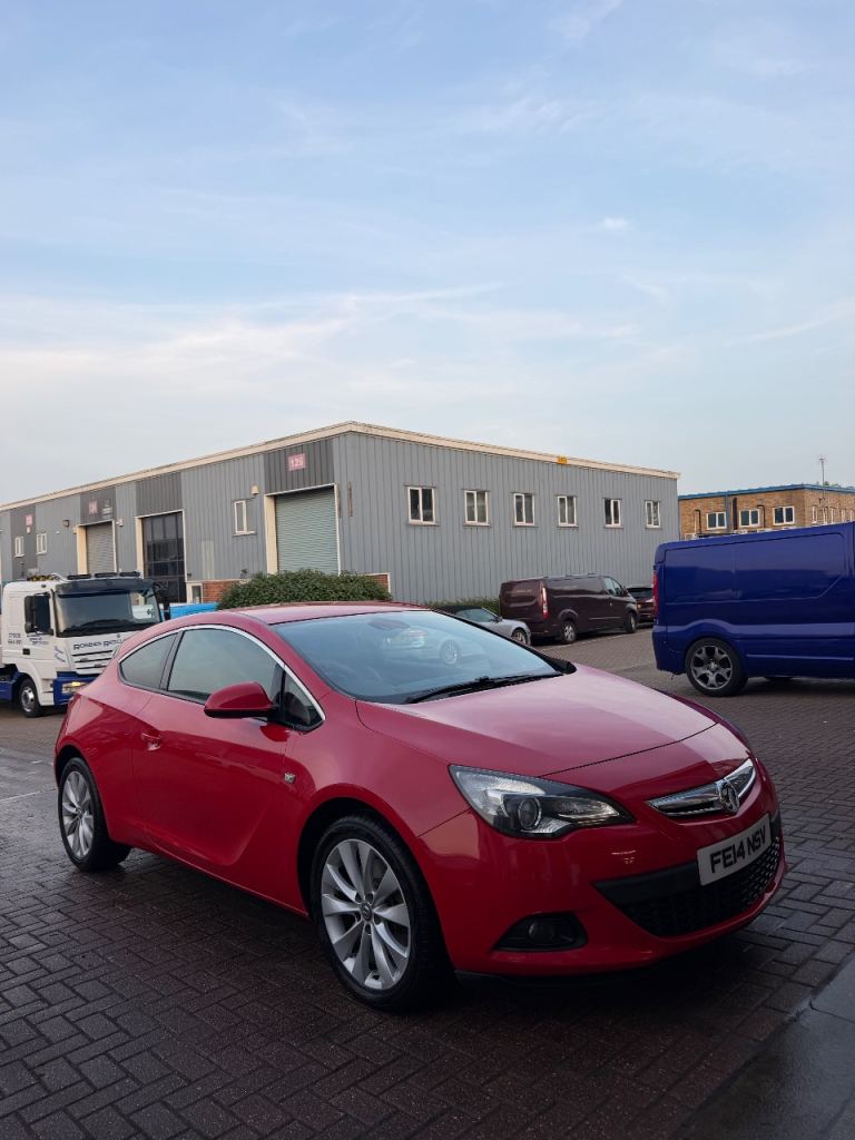 Vauxhall, ASTRA GTC, Hatchback, 2014, Manual, 1686 (cc), 3 doors