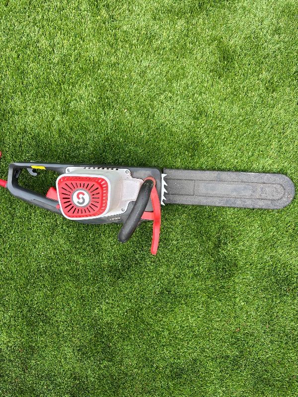 Sterwins ECS2‑35‑S Electric Chainsaw – 2000W – Great Condition
