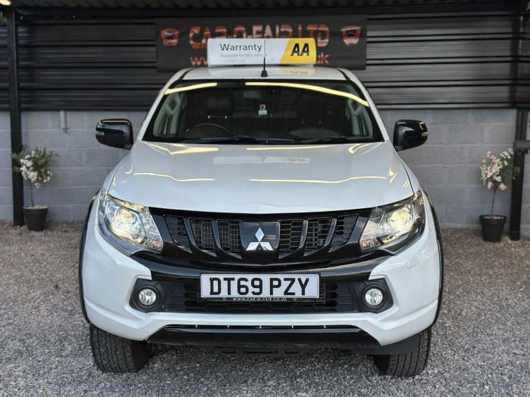 MITSUBISHI L200 2.4 DI-D DC Challenger White Auto Diesel 2020+NO VAT+1 OWNER!