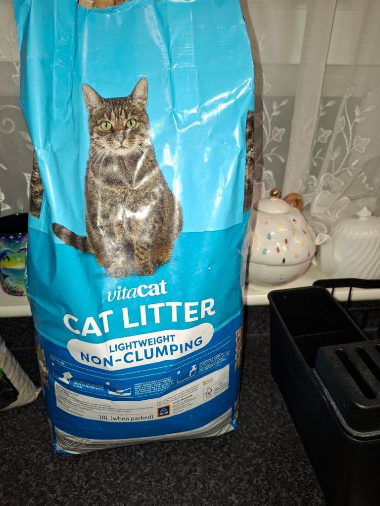 Cat litter 