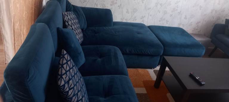 Deep blue velvet corner sofa