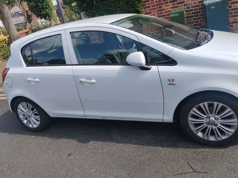 Vauxhall, CORSA, Hatchback, 2012, Manual, 998 (cc), 5 doors