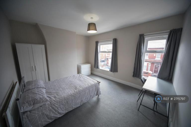 4 bedroom house in Deramore Street, Manchester, M14 (4 bed) (#2715797)