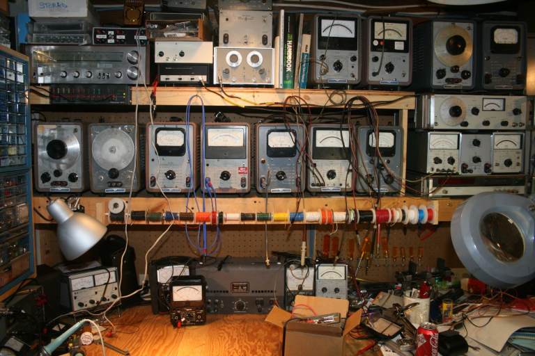 WANTED TEST EQUIPMENT, RADIO VALVES, CAPACITORS, RESISTORS, TRANSISTORS, COMPONENTS,RADIOS