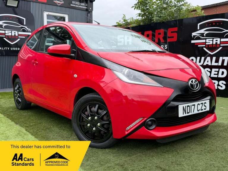 2017 Toyota AYGO 1.0 VVT-i X-Play 3dr HATCHBACK PETROL Manual
