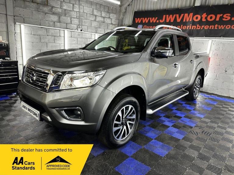 2018 Nissan Navara Double Cab Pick Up Tekna 2.3dCi 190 4WD Auto PICK UP DIESEL Automatic