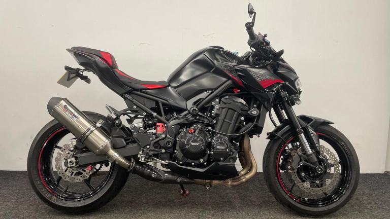 KAWASAKI Z900 - HEATED GRIPS - COMFORT SEATS - TAIL TIDY