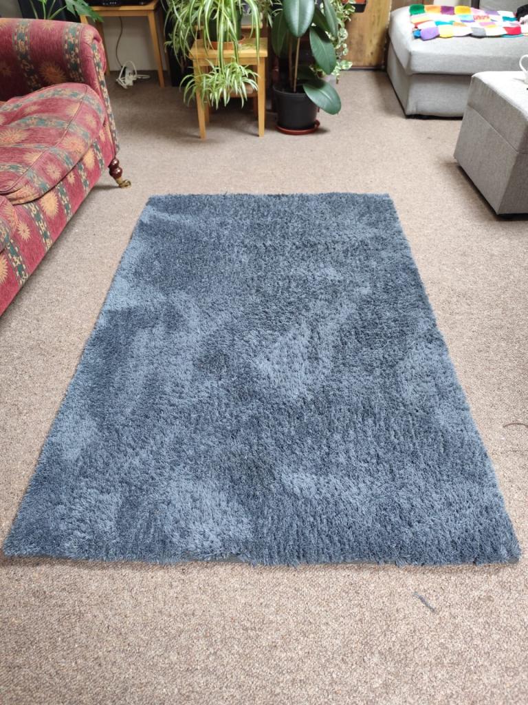 Soft Navy blue rug 