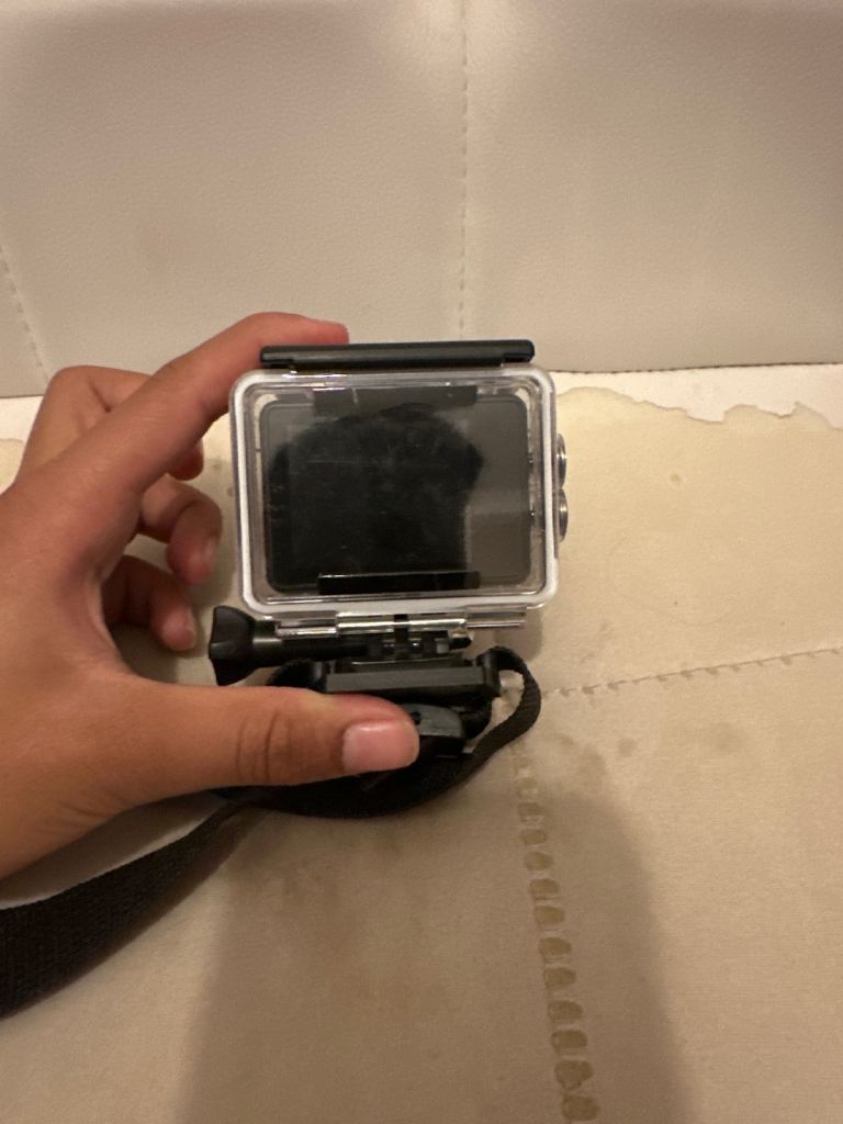Action camera