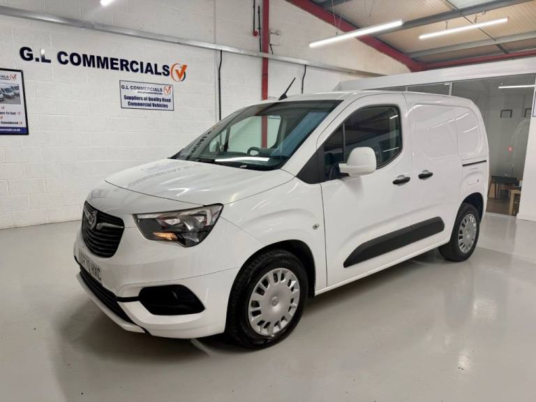 2021 70 VAUXHALL COMBO 1.5 TURBO D 2300 SPORTIVE L1 EURO 6 100 BHP * 13,588 3 SE