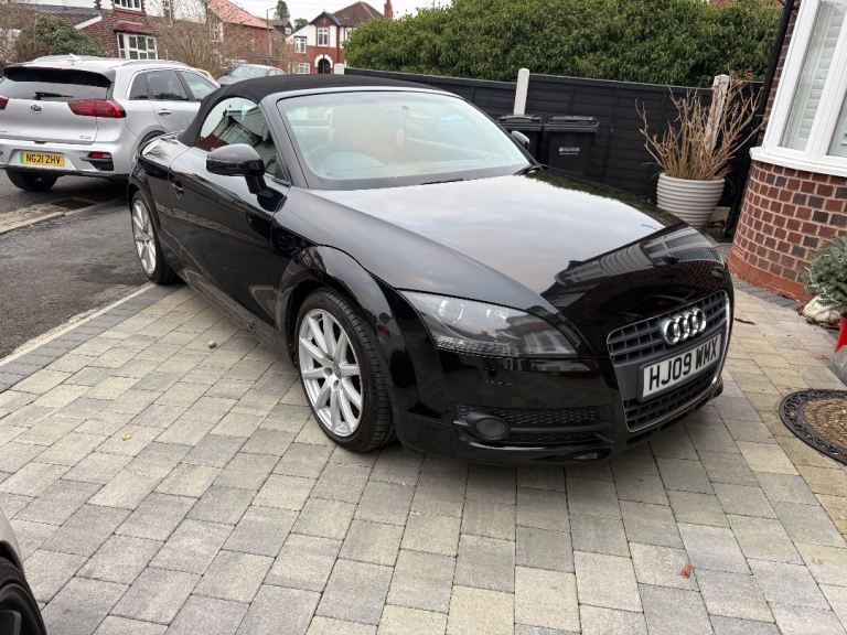 Audi, TT, Convertible, 2009, Manual, 1984 (cc), 2 doors