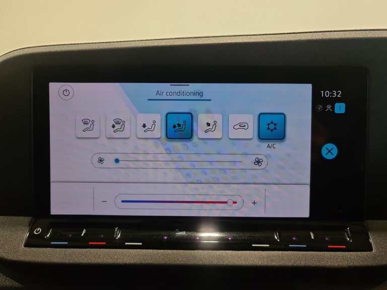 2023 Volkswagen Caddy 2.0 TDI 102PS Commerce Plus Van PANEL VAN DIESEL Manual