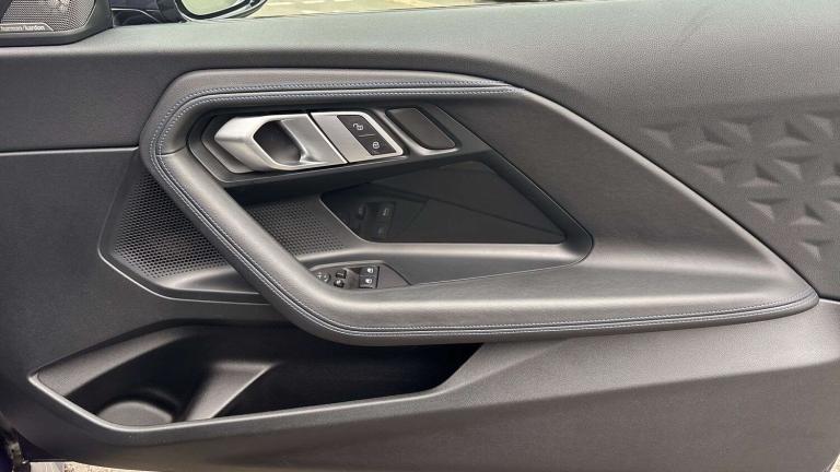 2022 BMW 2 Series 220i M Sport 2dr Step Auto Convertible Petrol Automatic