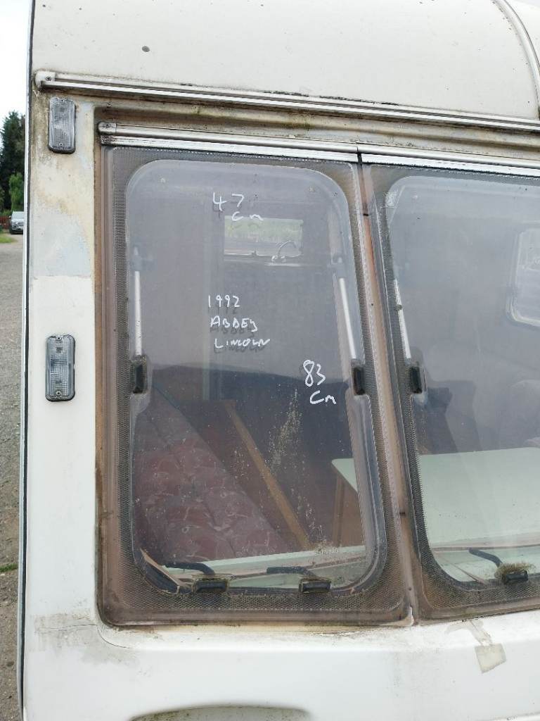 Abbey Lincoln caravan front offside window 