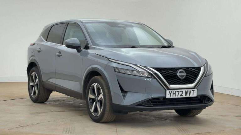  Nissan Qashqai 1.3 DiG-T MH N-Connecta 5dr Petrol