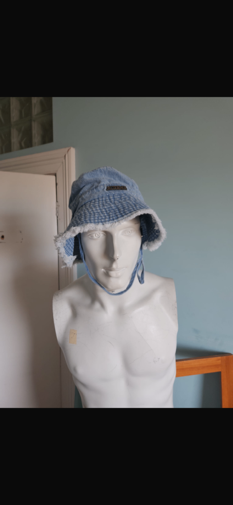 Jacquemus hat bucket hat 