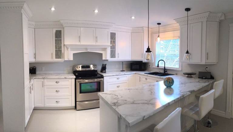 Furnished Small 1 bed flat to rent and 1 single room to rent 