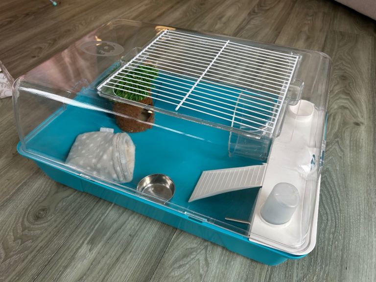 Small hamster cage 