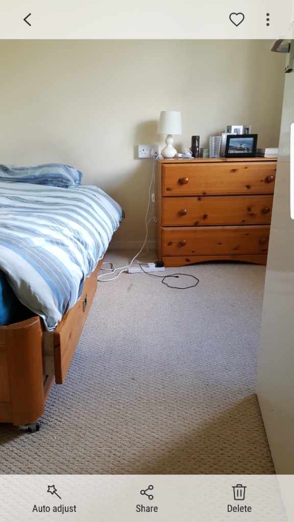 Nice single room to let 