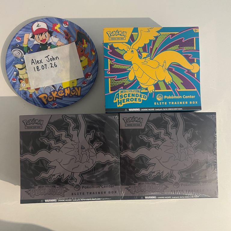 3 x Pokemon Centre ETBs