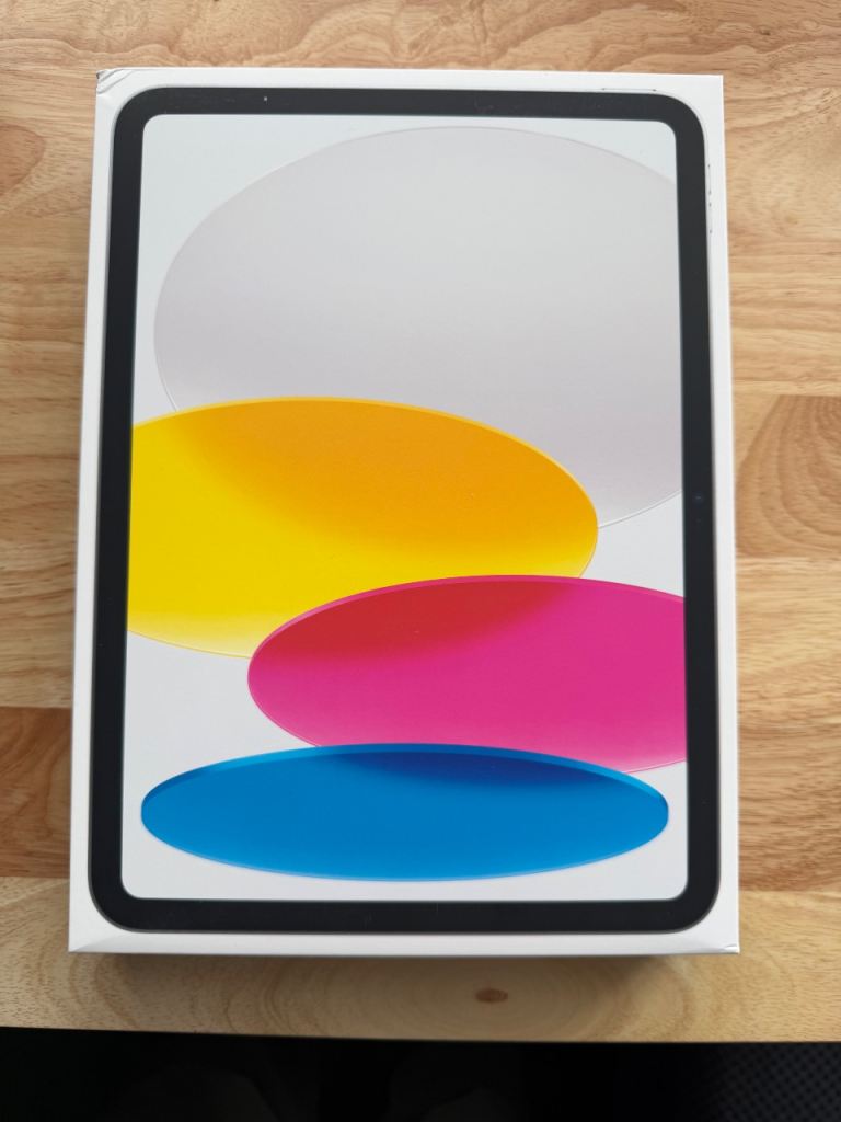 Apple iPad (A16) Wi-Fi 128GB Silver – BRAND NEW Sealed Box