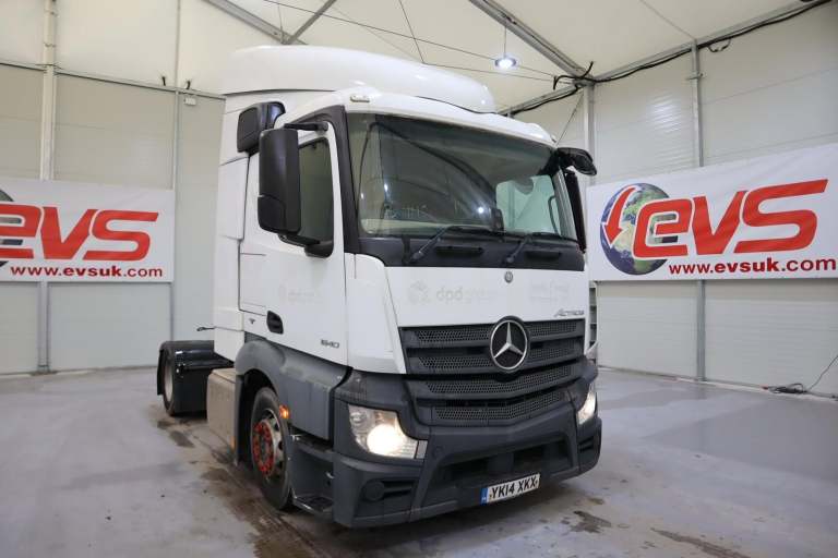 2014 (14 PLATE) Mercedes Benz Actros 1840 4x2 Euro 6 Tractor Units