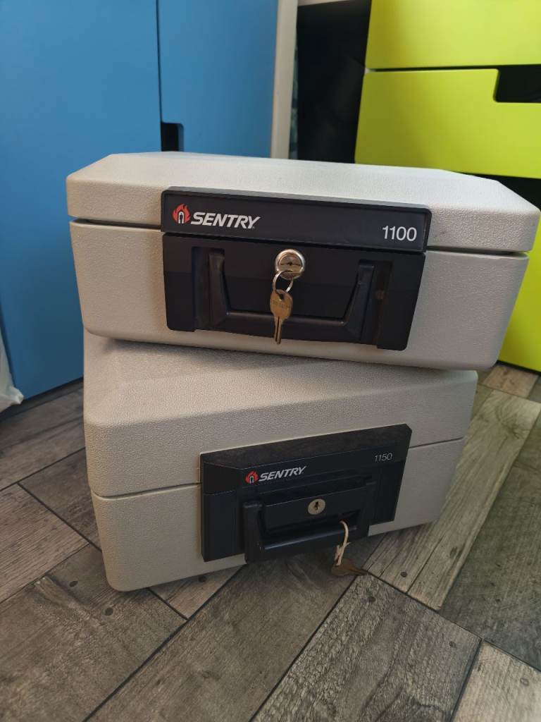 Sentry 1100/1150 Fire Safe Boxes with Key – Good Condition