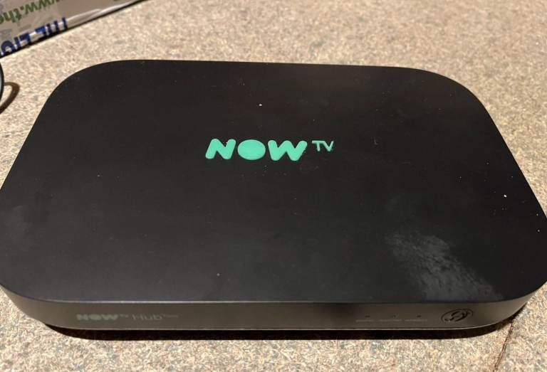 NOW TV Hub Two Dual Band Wireless Broadband Router ( NR801 )