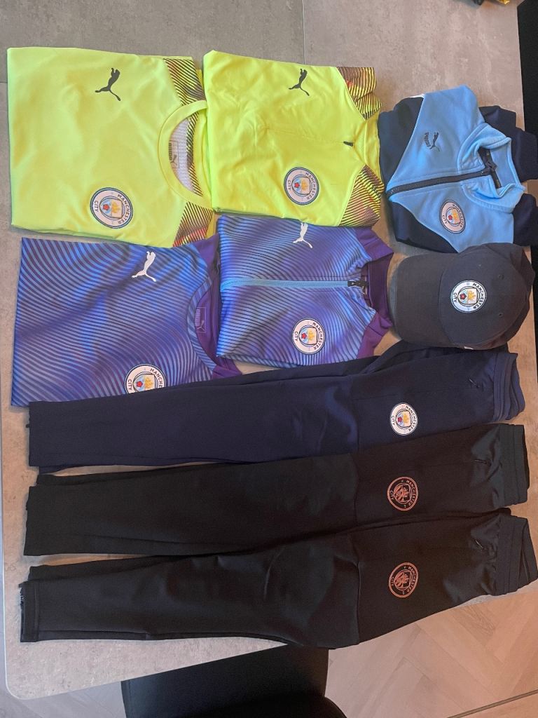 Bundle of Kids Manchester City Genuine Puma Clothes 9-10 Years