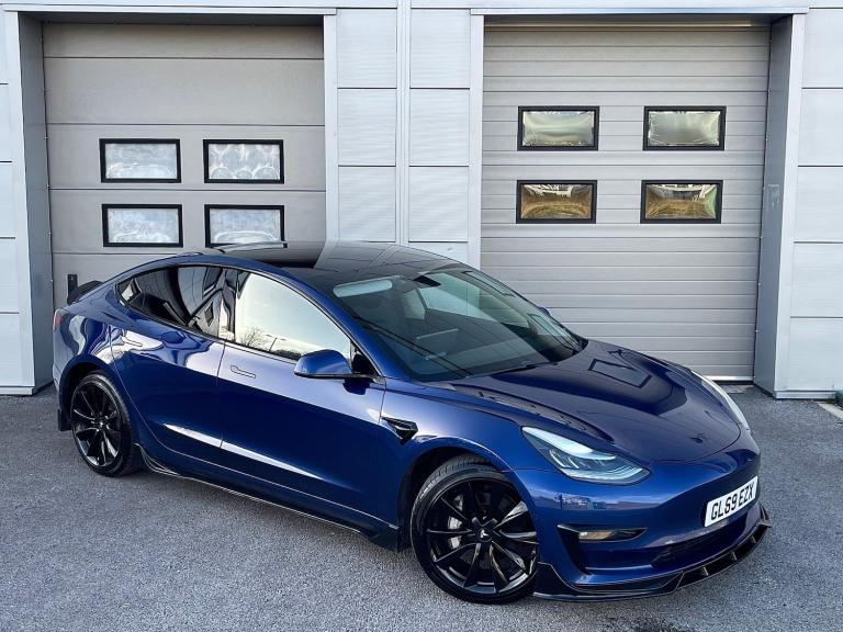 2019 Tesla Model 3 Long Range AWD 4dr Auto **PERFORMANCE STYLING* SALOON Electric Automatic